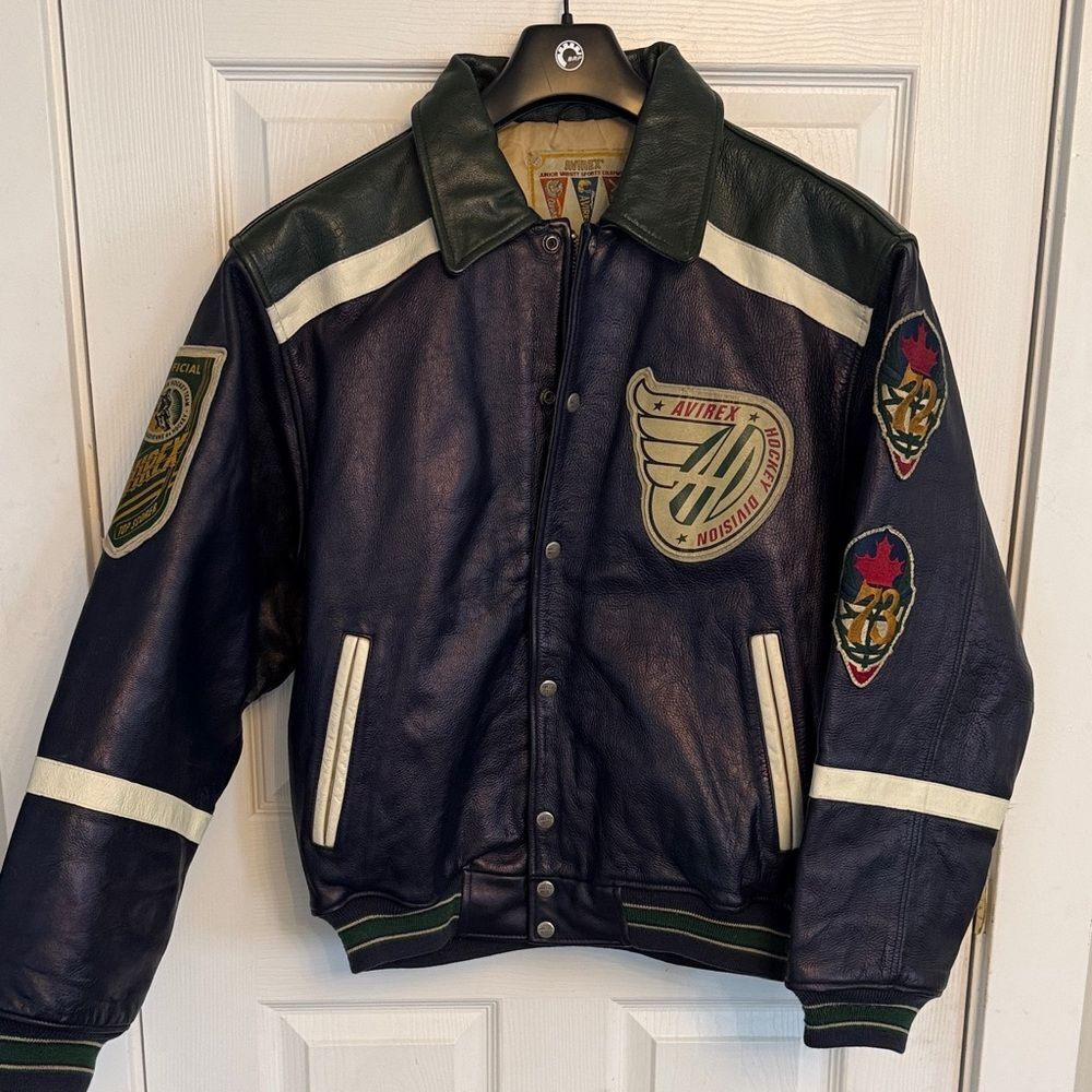Avirex Men's VINTAGE 1990s deadstock Canadian hockey jacket • Medium